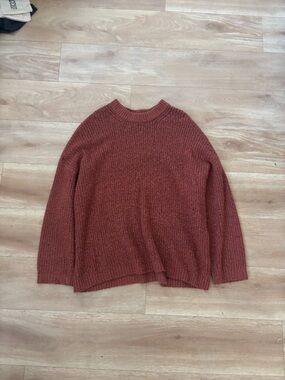 American Eagle Outfitters Women's Crewneck Sweater in Burnt Red
